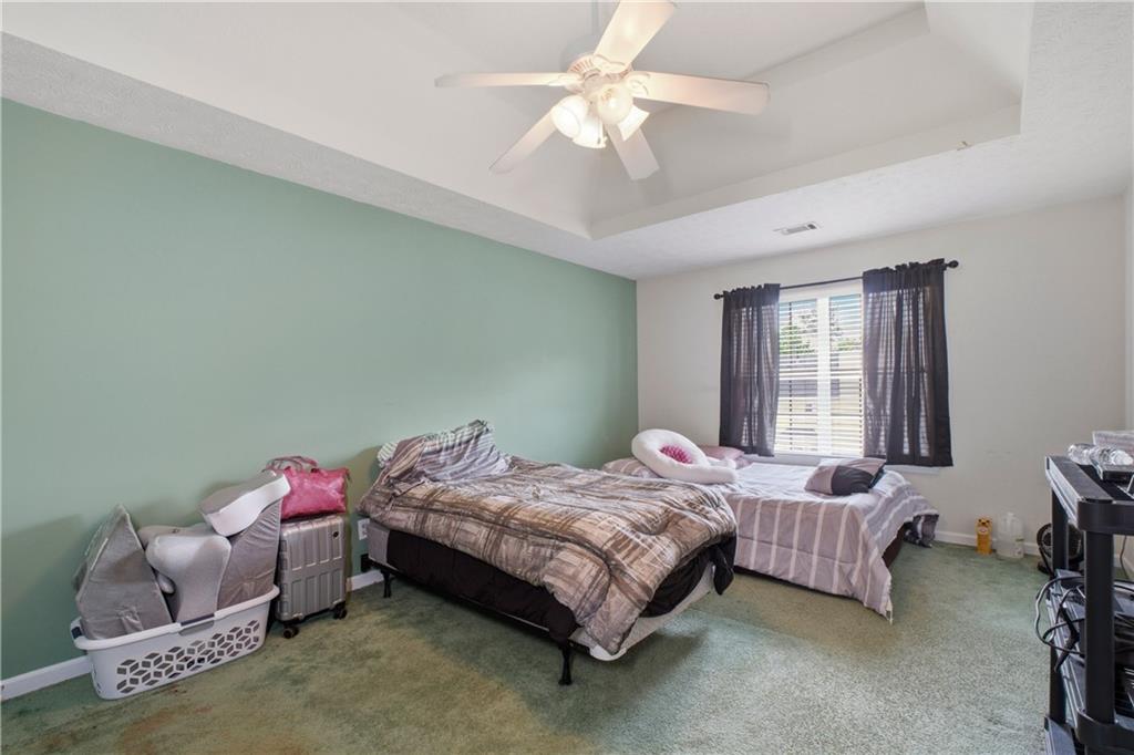 350 Yellow River Lane