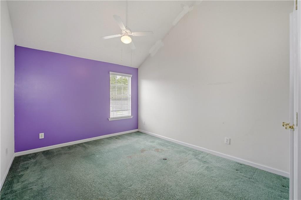 350 Yellow River Lane