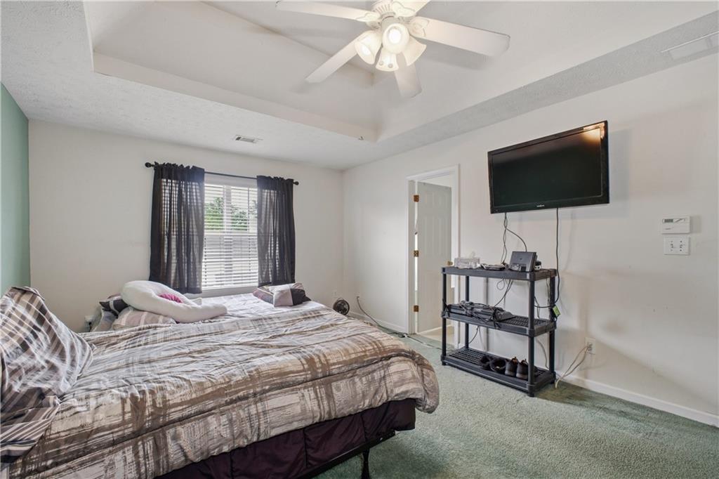 350 Yellow River Lane