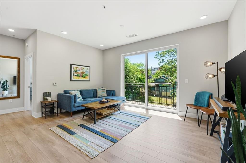 22 Airline Street NE Unit 307