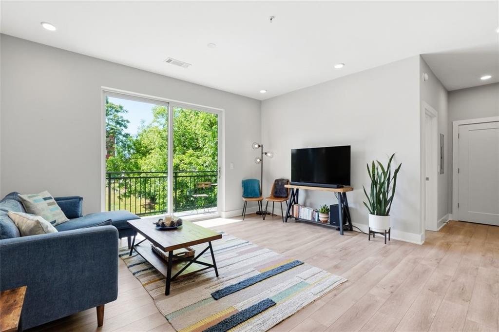 22 Airline Street NE Unit 307