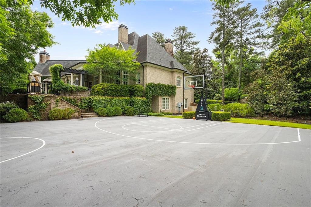755 Heards Ferry Road