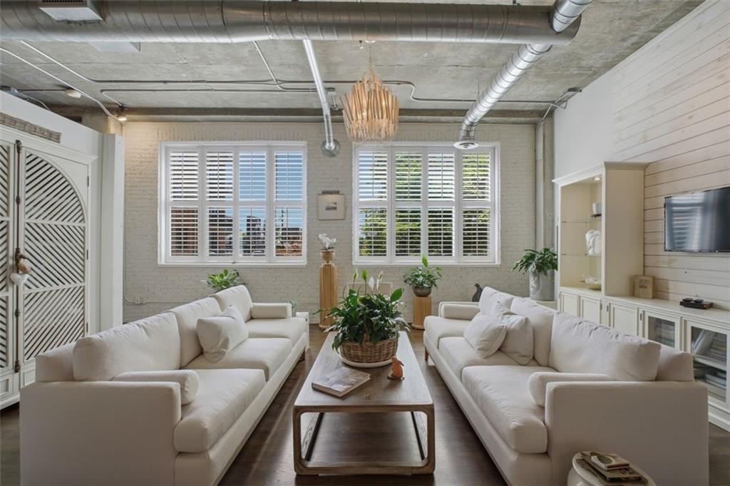 3235 Roswell Road NE Unit 402