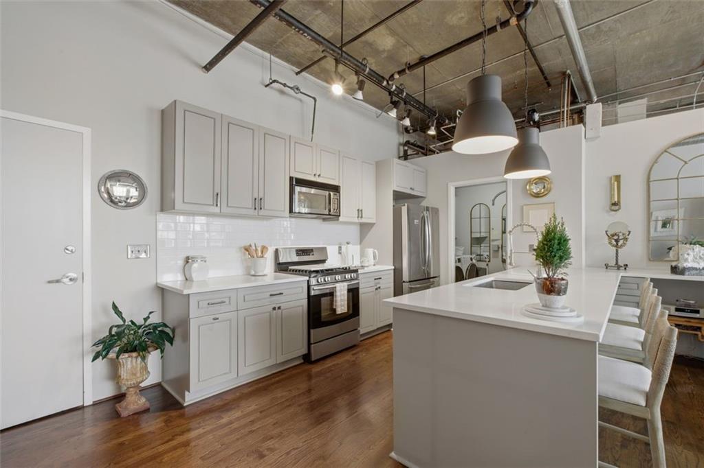 3235 Roswell Road NE Unit 402
