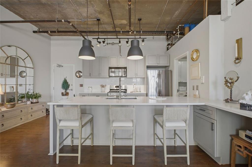 3235 Roswell Road NE Unit 402