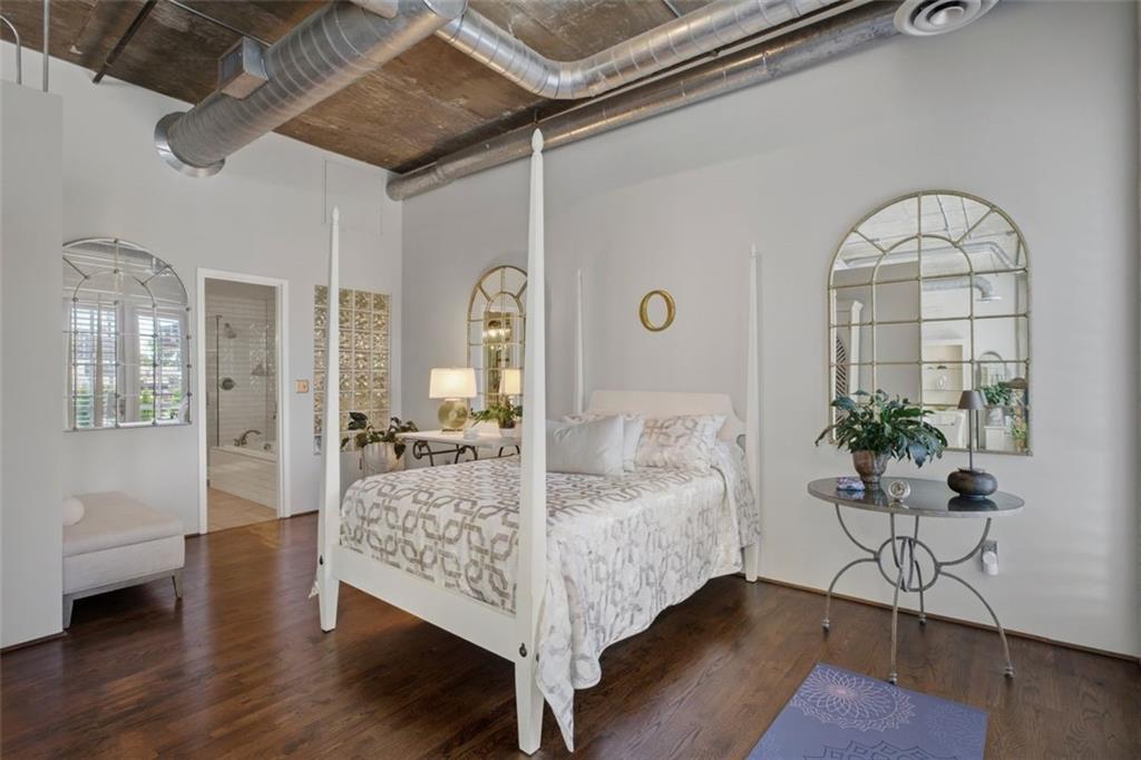 3235 Roswell Road NE Unit 402