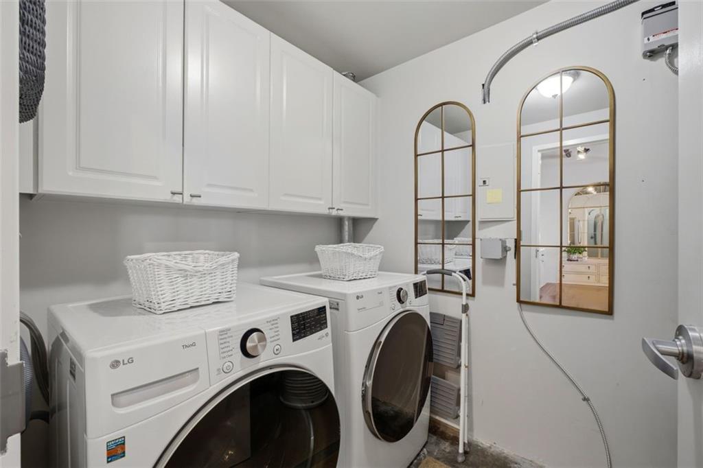 3235 Roswell Road NE Unit 402
