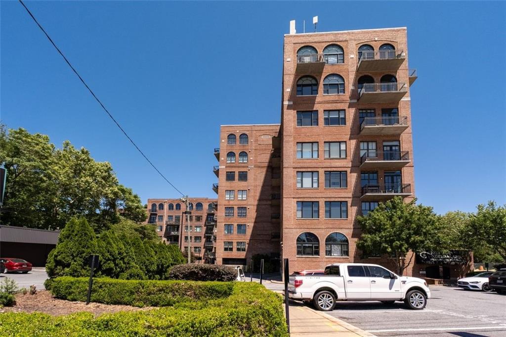 3235 Roswell Road NE Unit 402