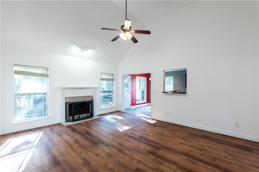 404 WOODCREEK