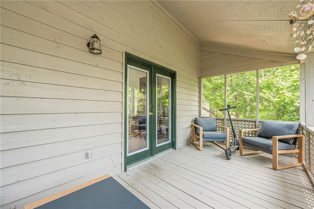 526 Gardenia Lane