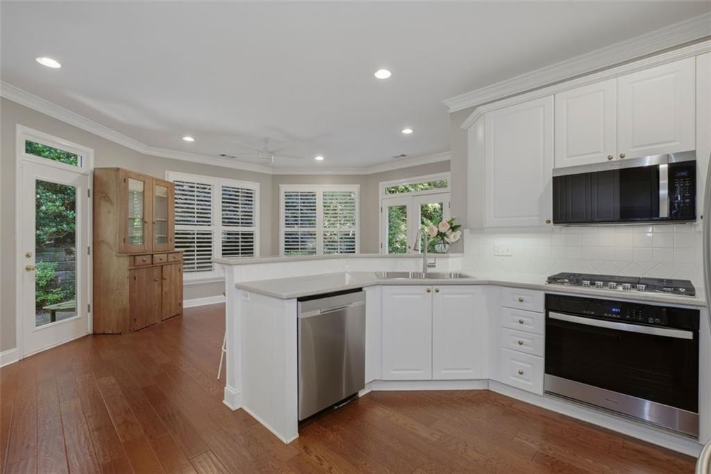 14000 Mariners Cove