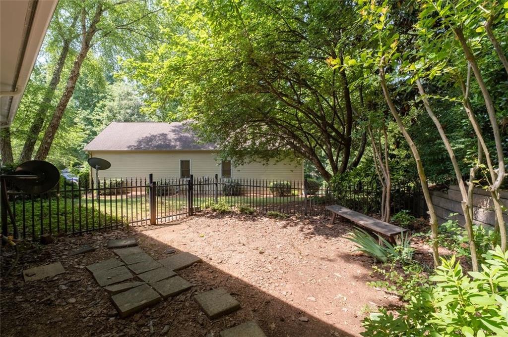 14000 Mariners Cove