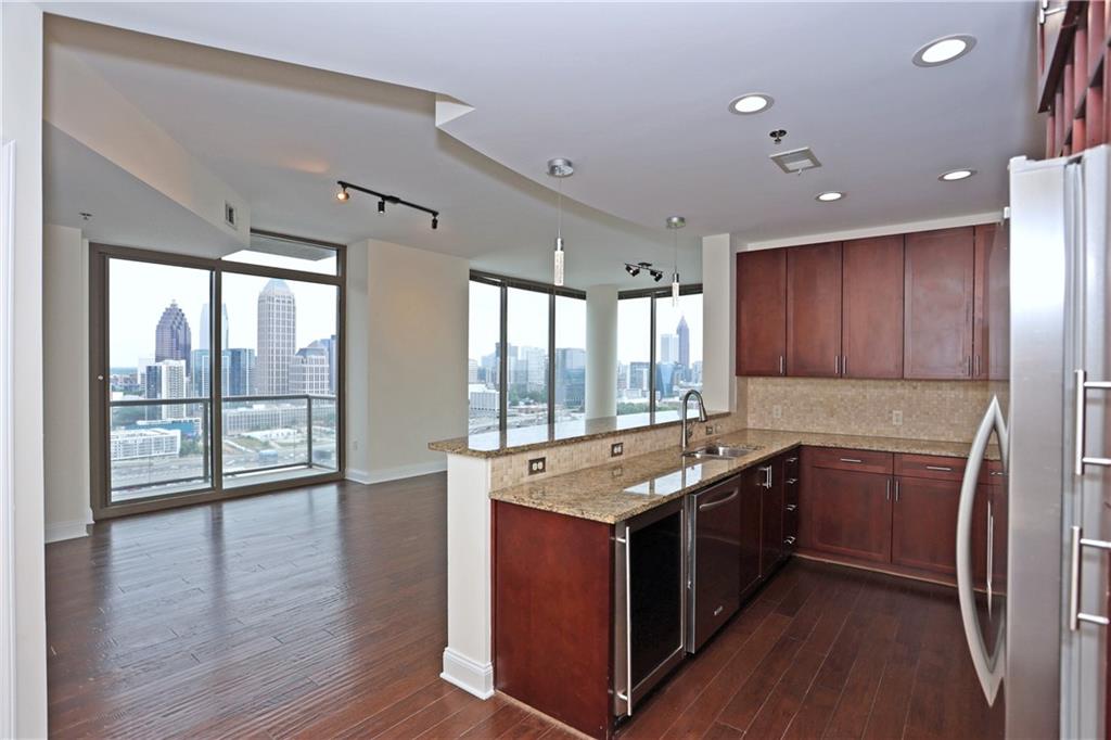 270 17th Street NW Unit 2801