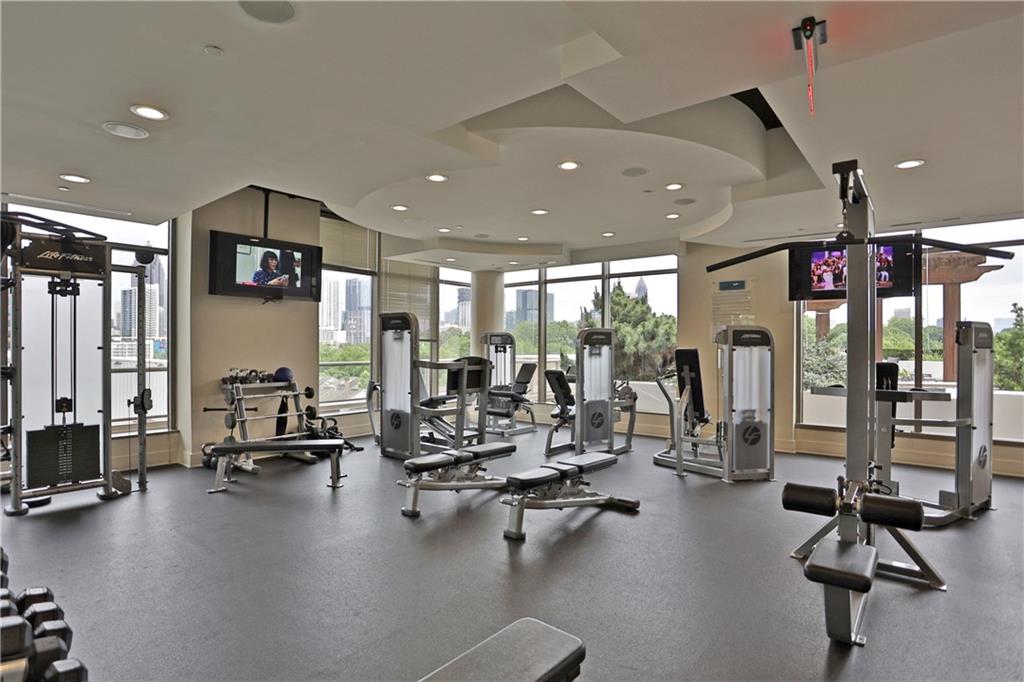 270 17th Street NW Unit 2801