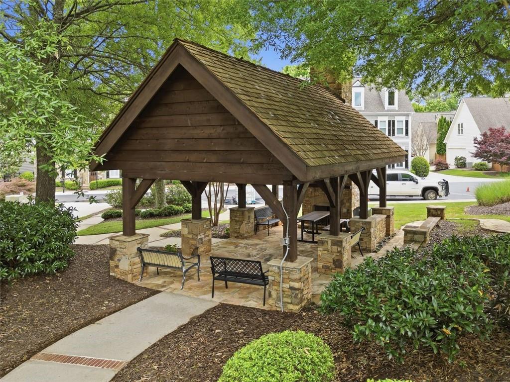 590 Kendemere Pointe