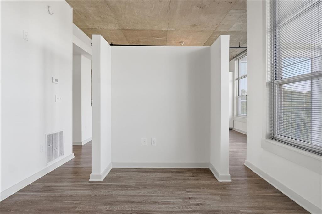 245 N HIGHLAND Avenue NE Unit 402