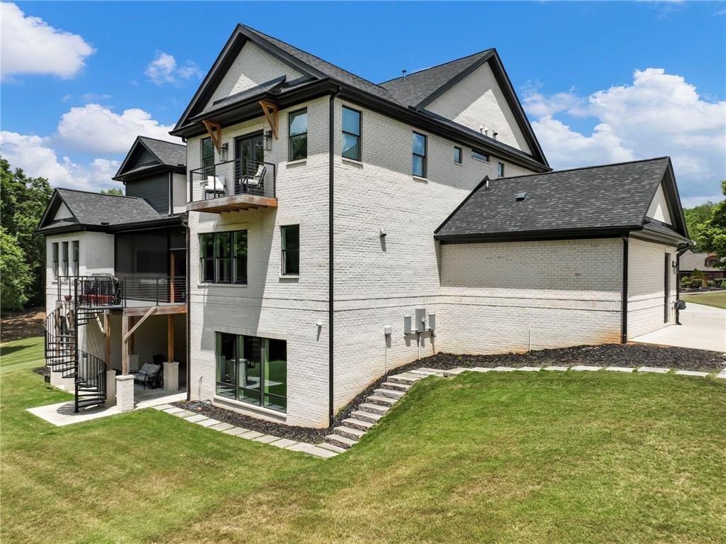 566 Versailles Drive