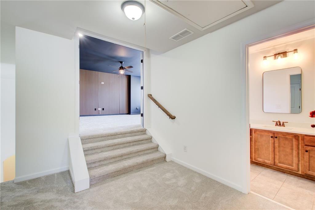 1773 Crosswaters Court