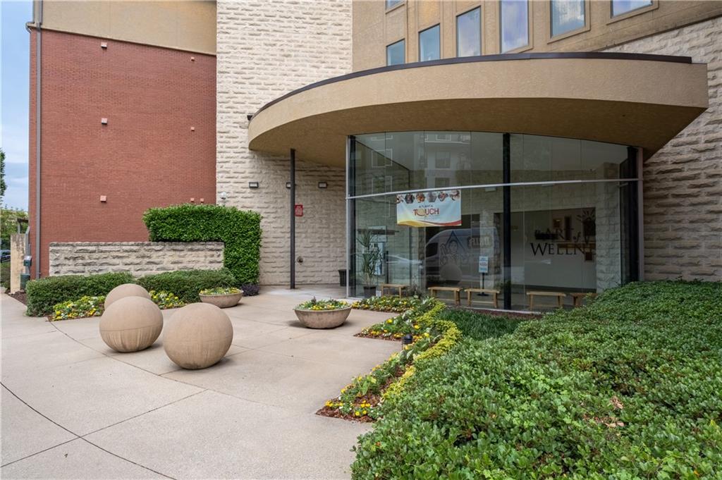 400 17th Street NW Unit 2407
