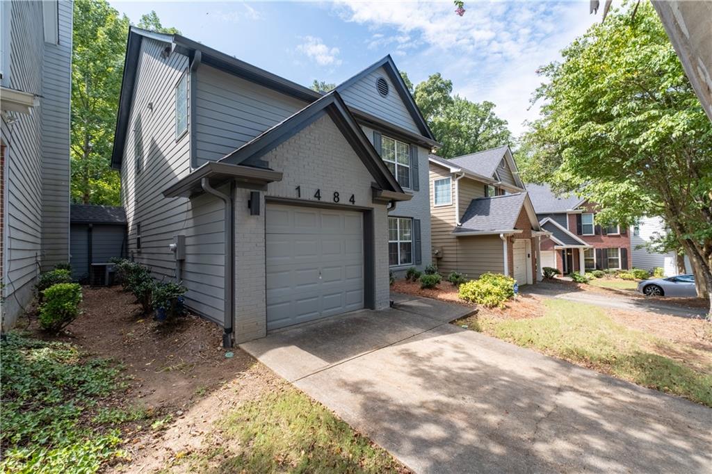 1484 GATES Circle SE Unit 1484