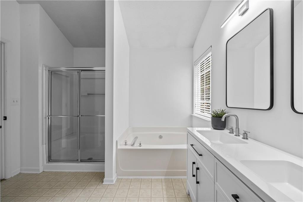 1484 GATES Circle SE Unit 1484