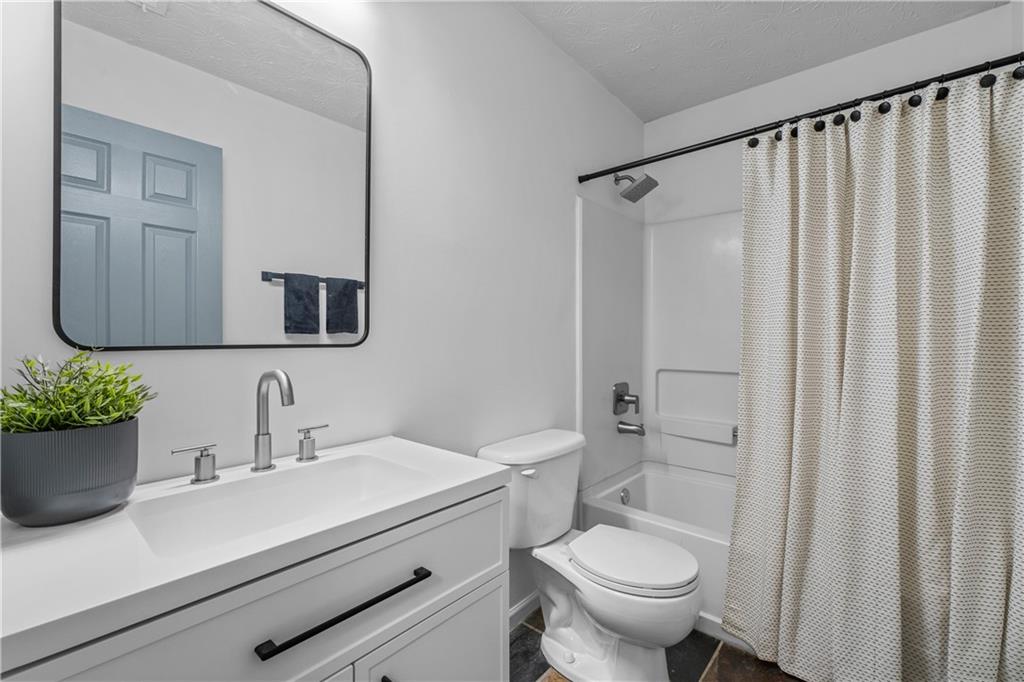 1484 GATES Circle SE Unit 1484
