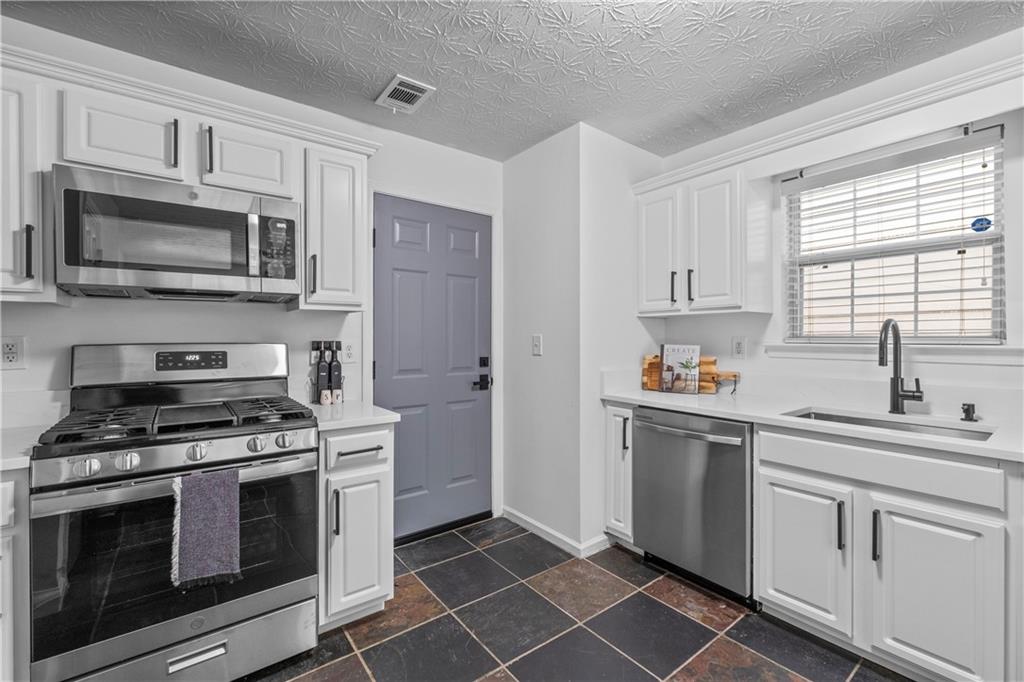 1484 GATES Circle SE Unit 1484