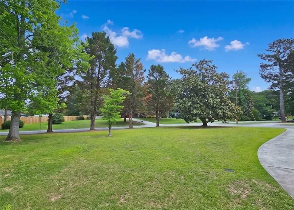 1630 Dove Court SW
