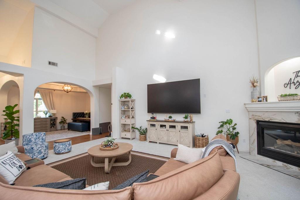 115 Hazelridge Lane