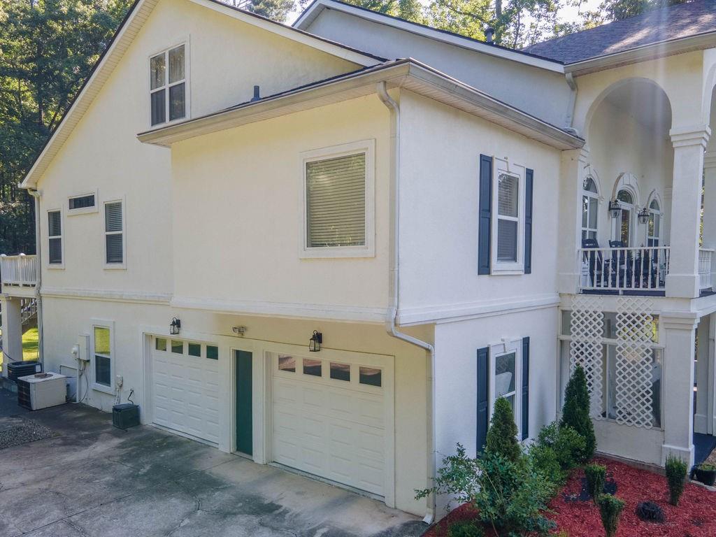 115 Hazelridge Lane