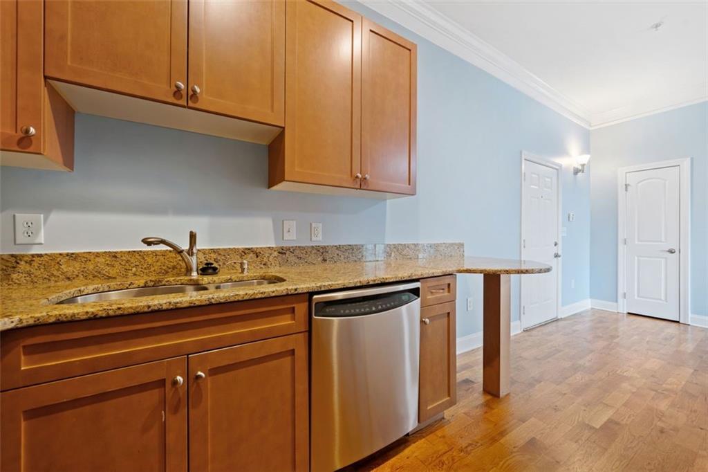 140 Alden Avenue NW Unit 201