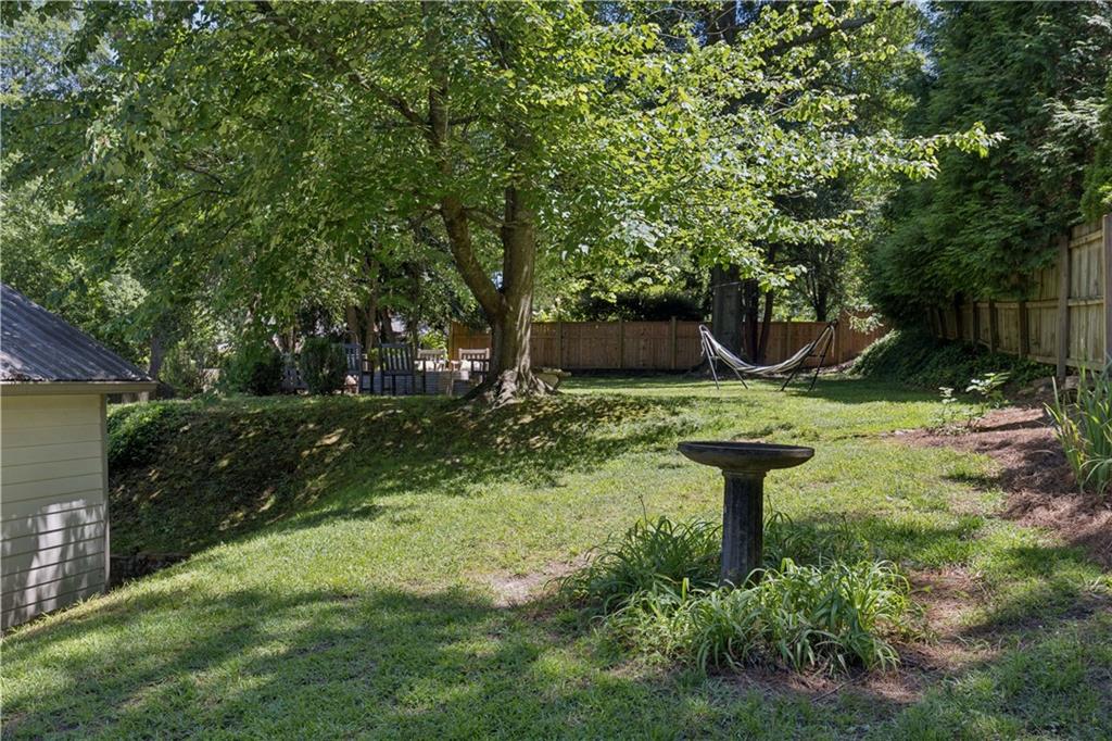 635 E Morningside Drive NE