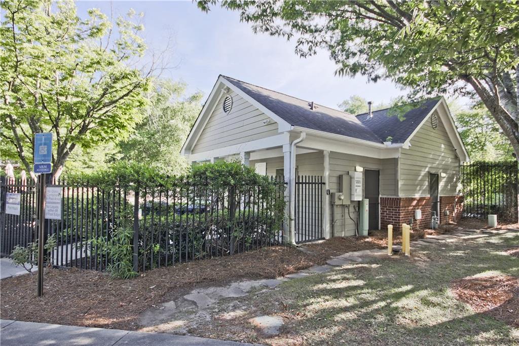 8102 WOODLAND Lane Unit 8102