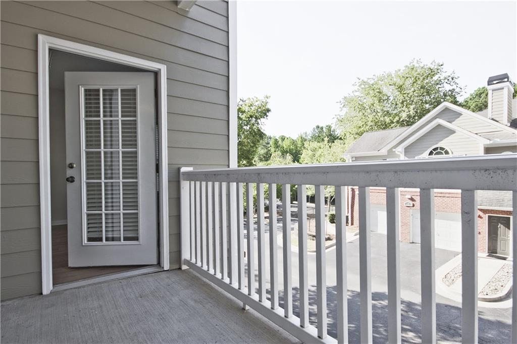 8102 WOODLAND Lane Unit 8102
