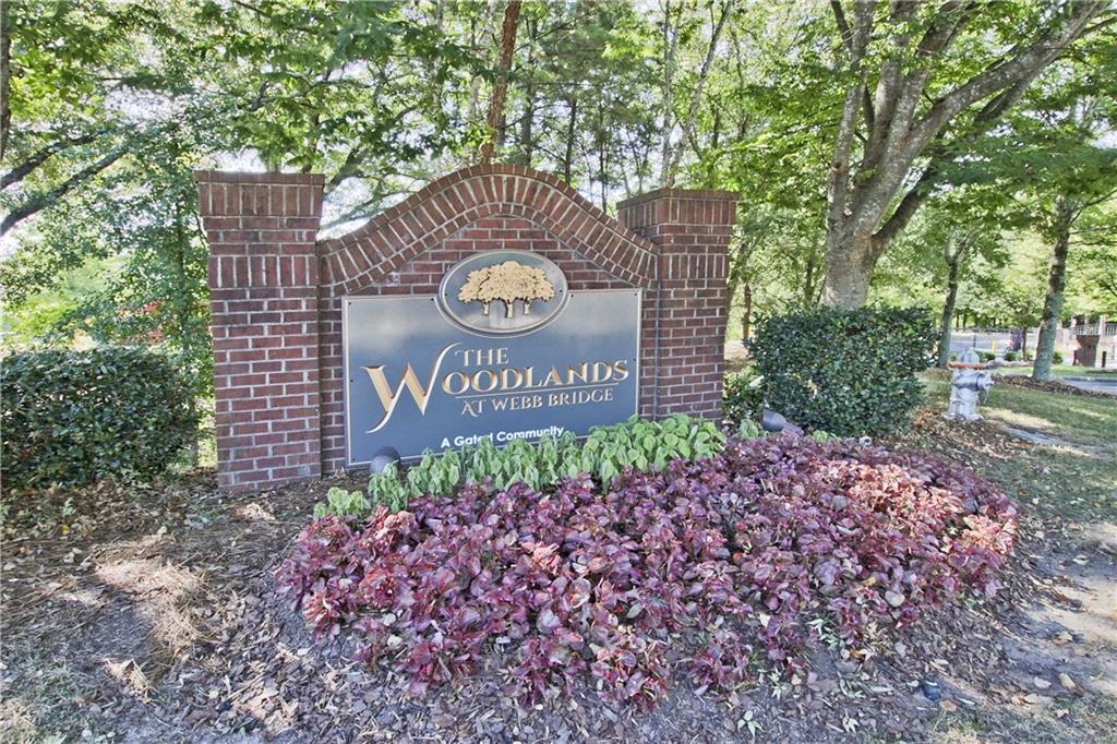8102 WOODLAND Lane Unit 8102