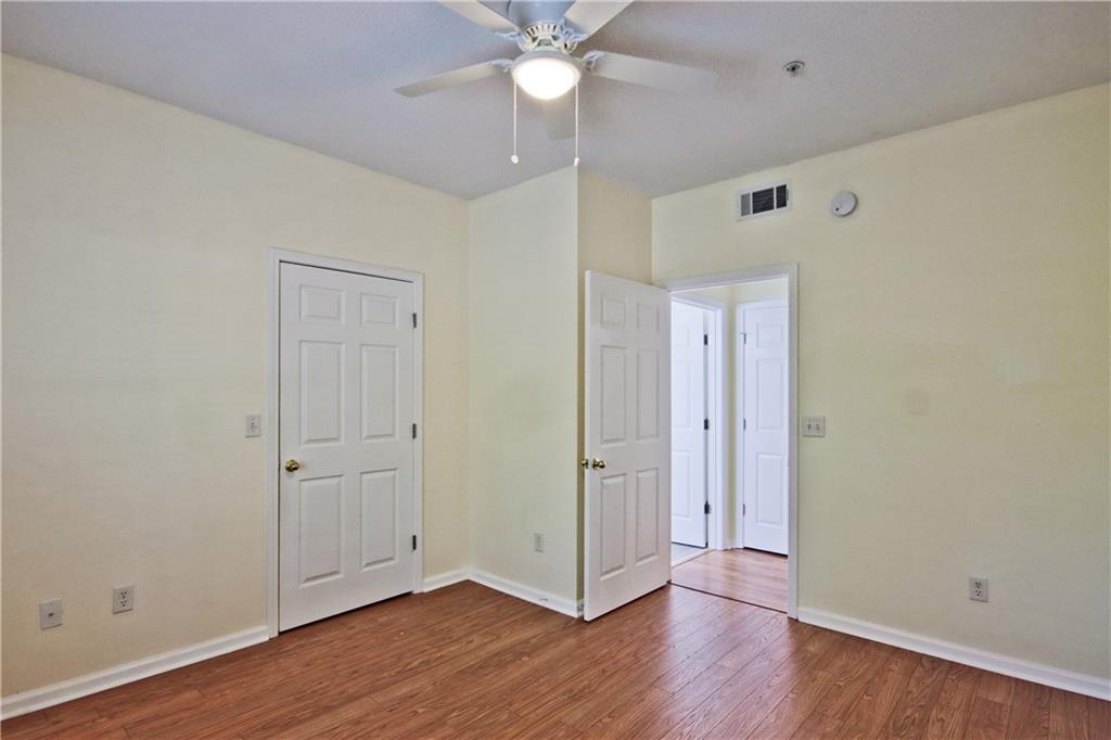 8102 WOODLAND Lane Unit 8102