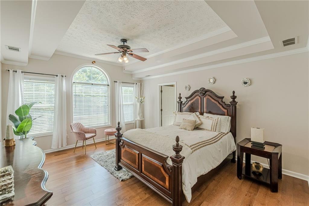 2212 Brandon Lane SW