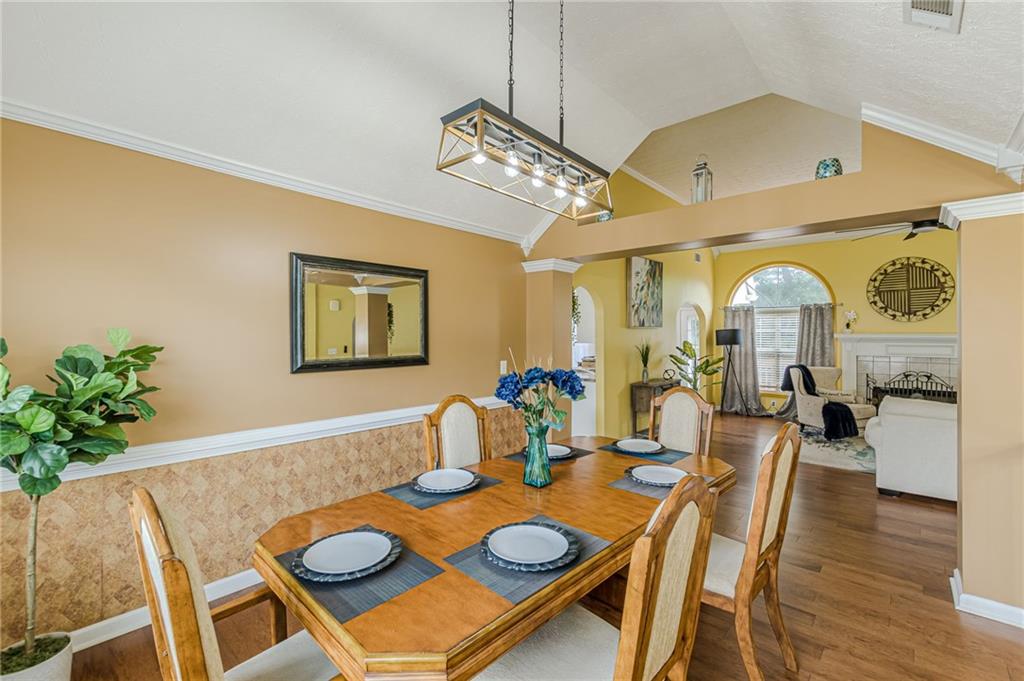 2212 Brandon Lane SW