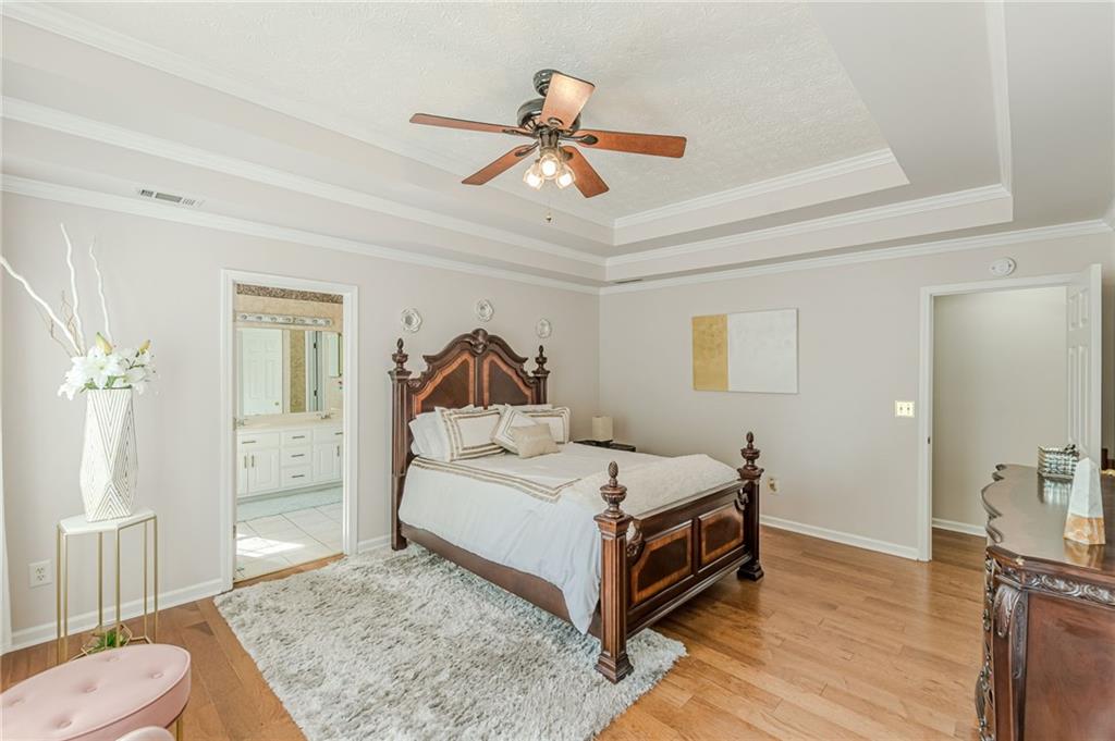 2212 Brandon Lane SW