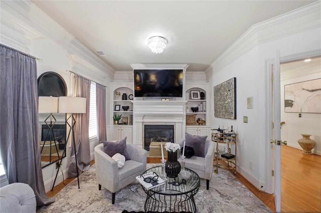 35 Rosemont Parkway