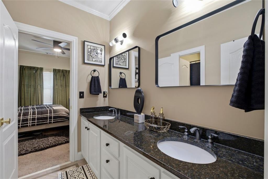 35 Rosemont Parkway