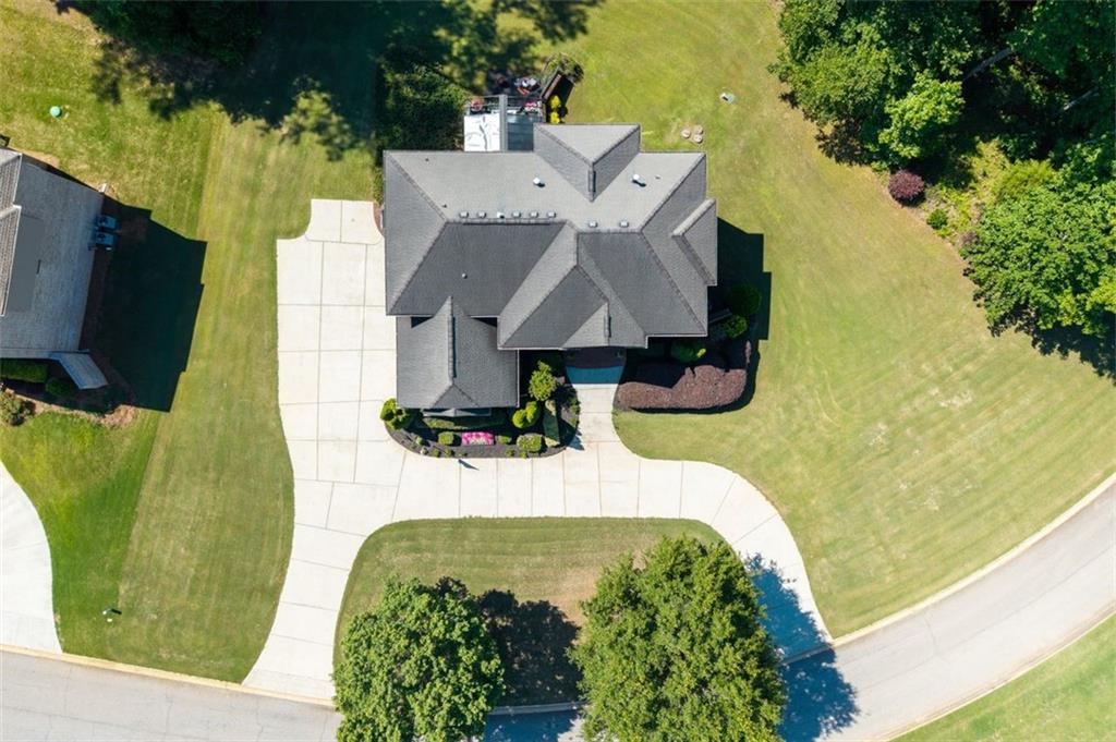 35 Rosemont Parkway