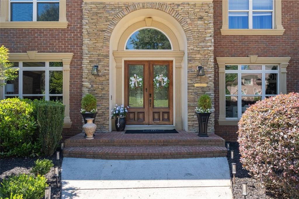 35 Rosemont Parkway