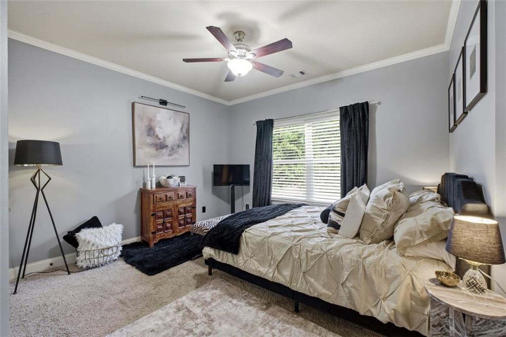 35 Rosemont Parkway