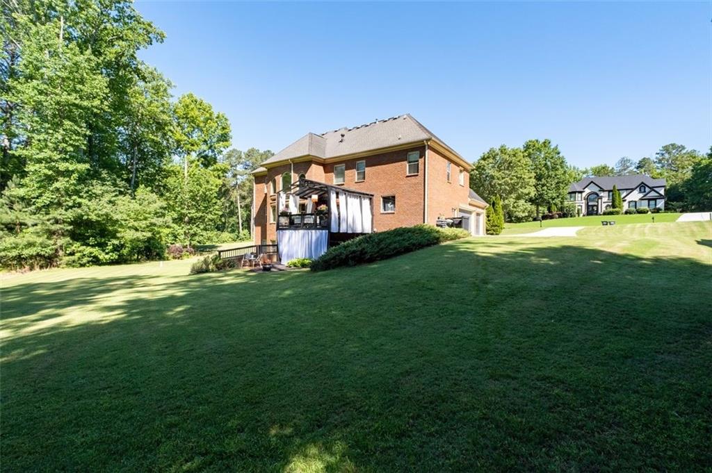 35 Rosemont Parkway