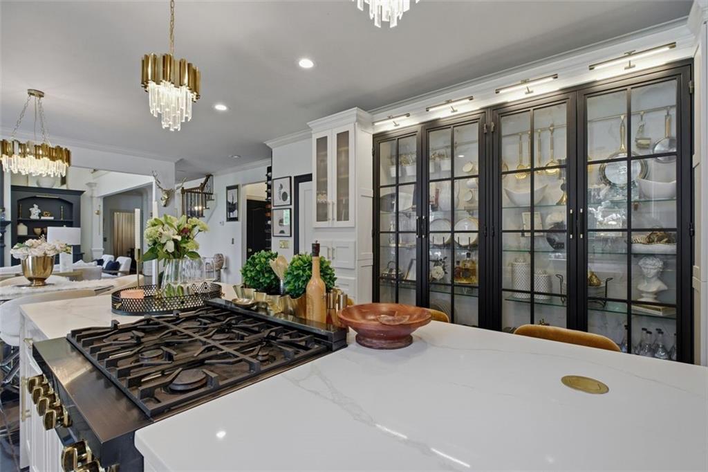 35 Rosemont Parkway