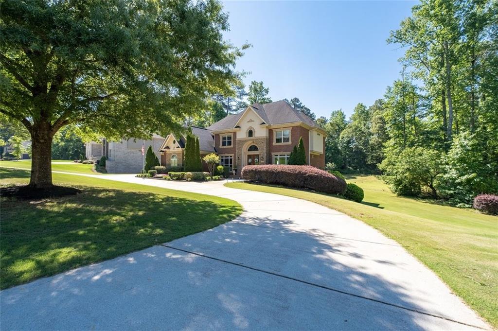 35 Rosemont Parkway