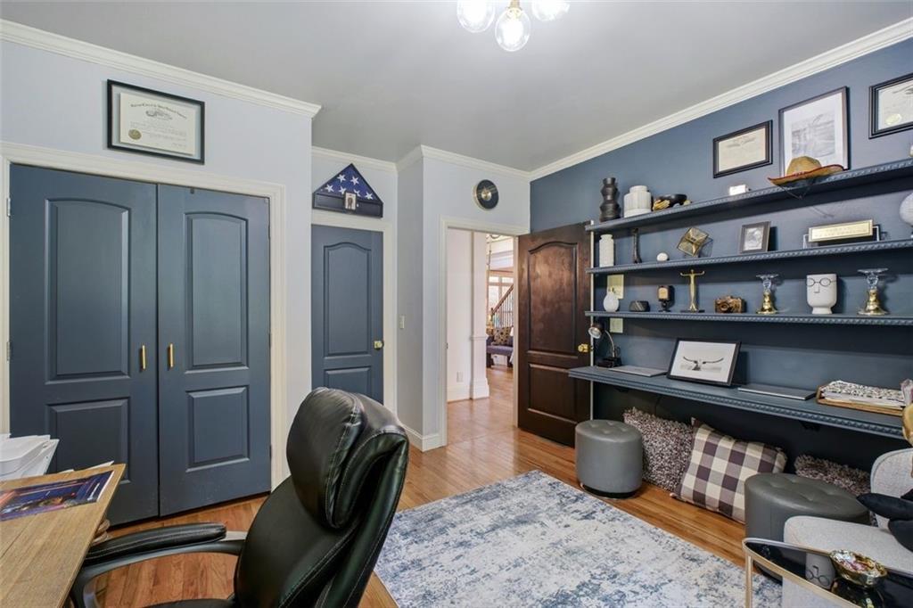 35 Rosemont Parkway