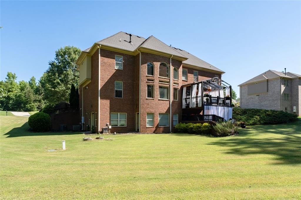 35 Rosemont Parkway
