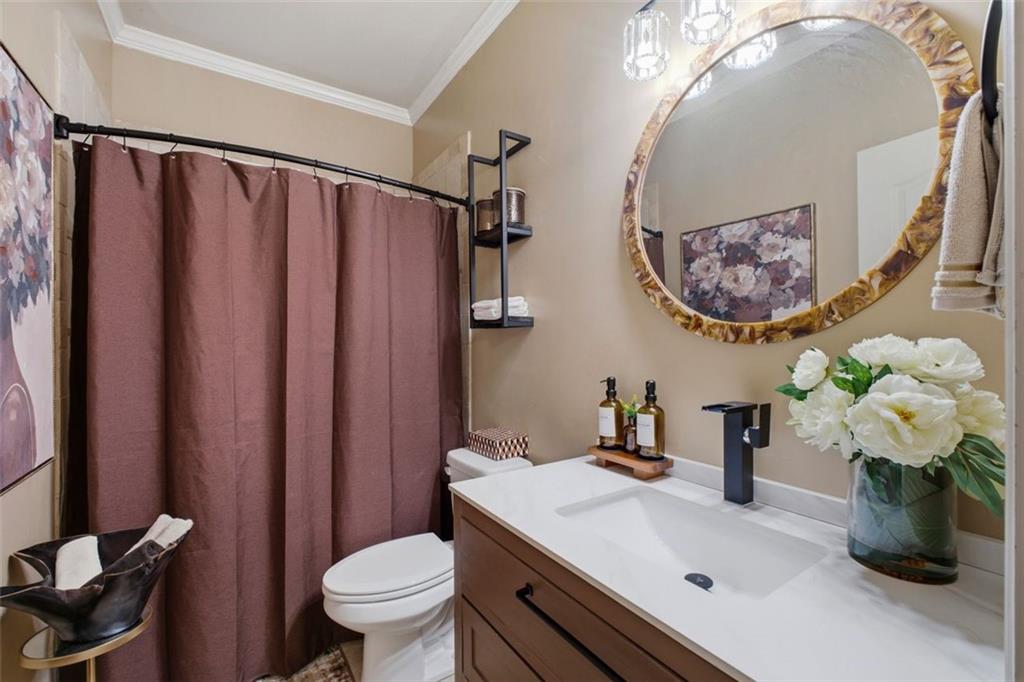 35 Rosemont Parkway